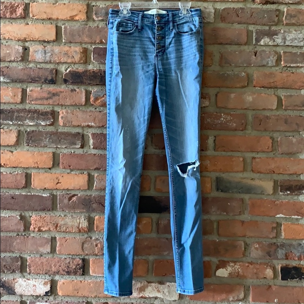 Abercrombie High Waisted Jeans